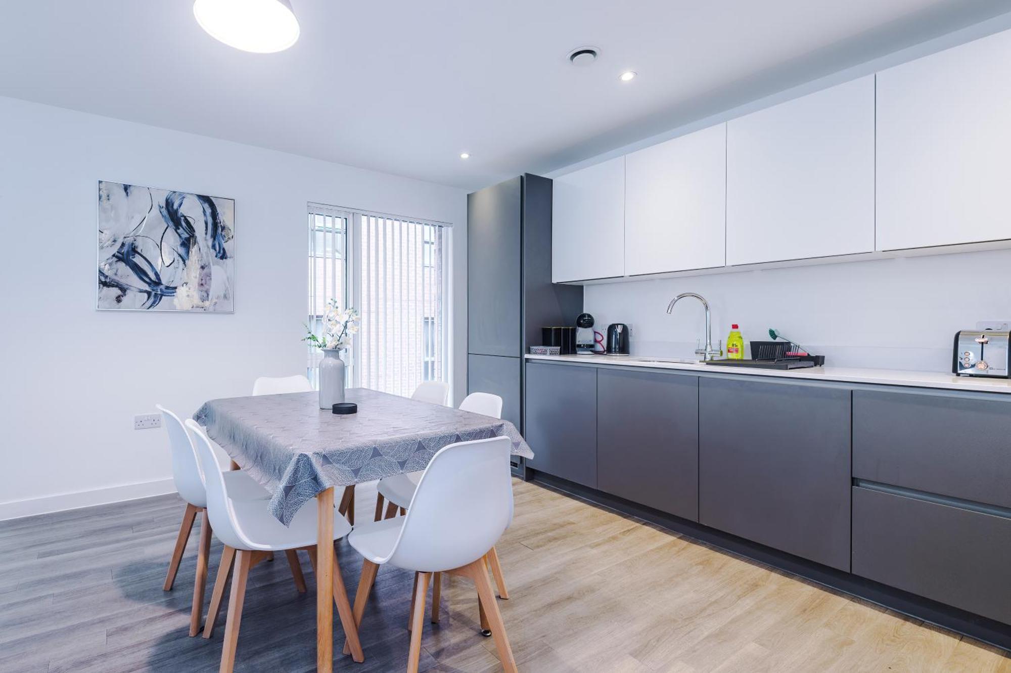 Hilltop Serviced Apartments- Northern Quarter Manchester Exterior foto